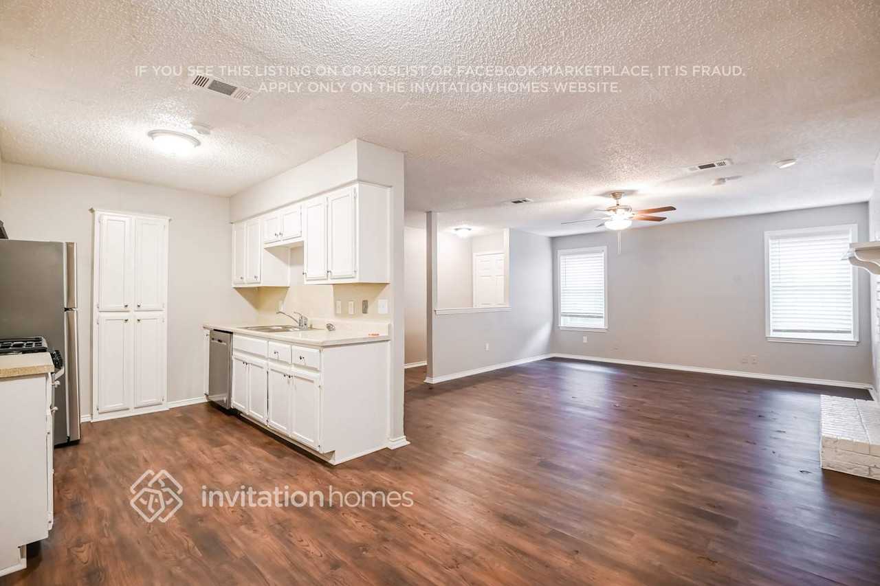 512 Shennandoah Dr - Photo 5 of 16