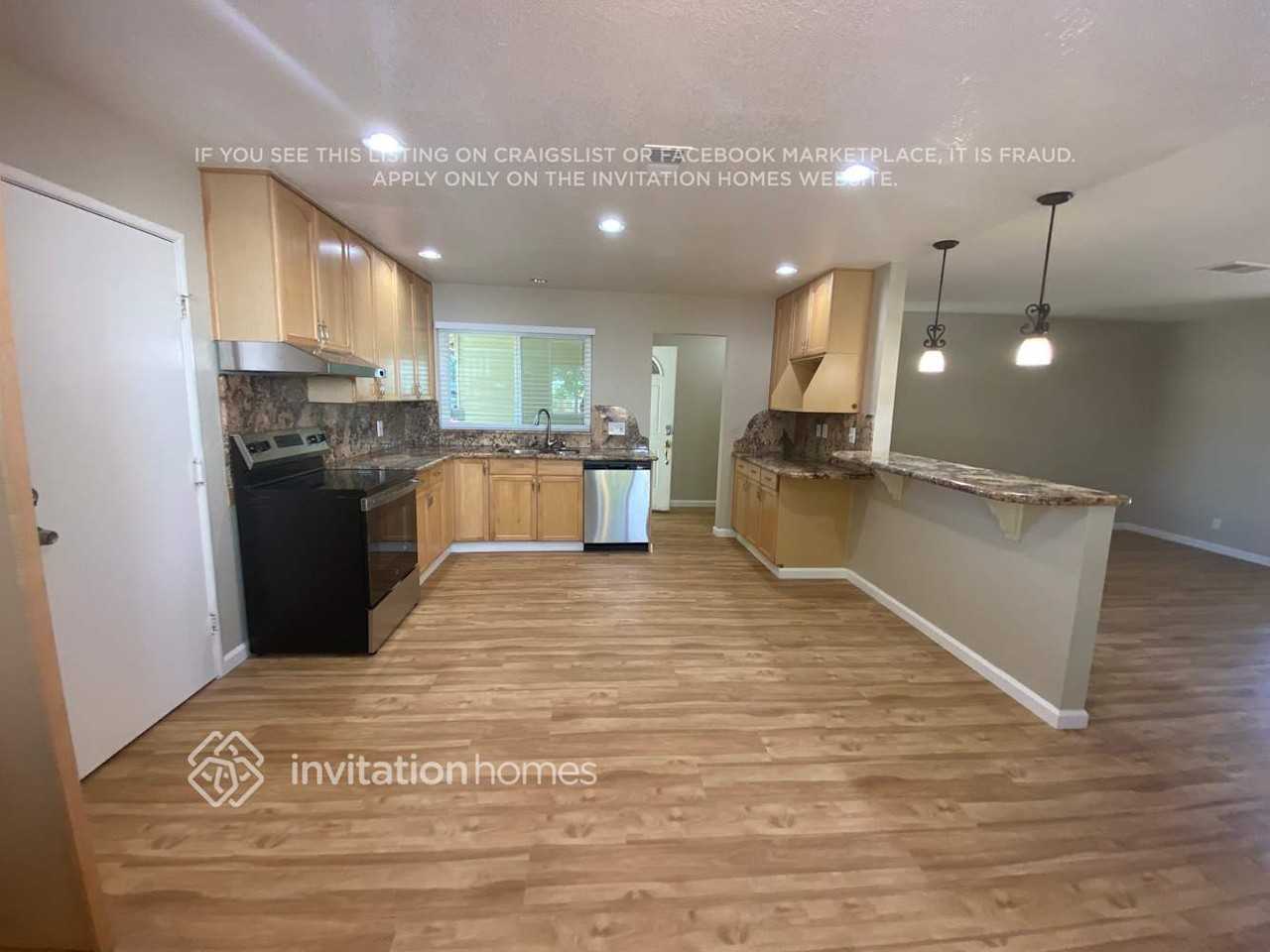 118 Croydon Ct - Photo 5 of 10