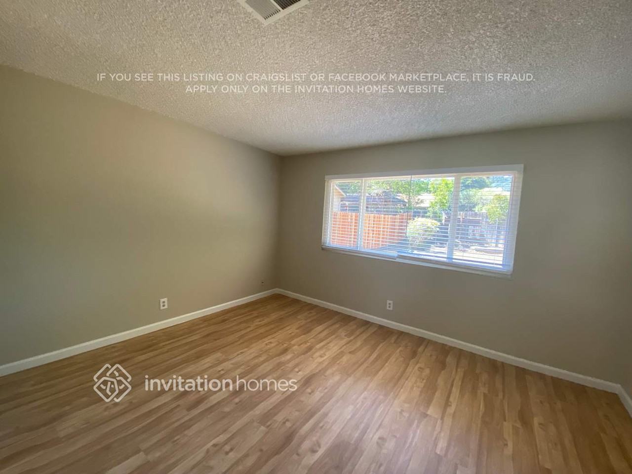 118 Croydon Ct - Photo 6 of 10