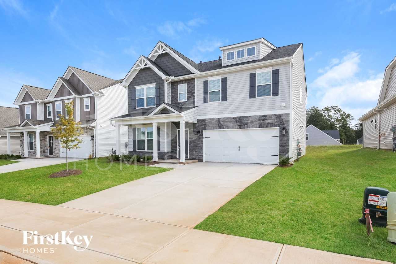 300 Stonefence Dr - Photo 2 of 16