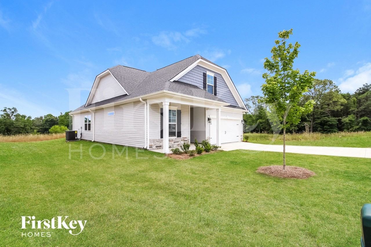 905 Birchcrest Way - Photo 2 of 16