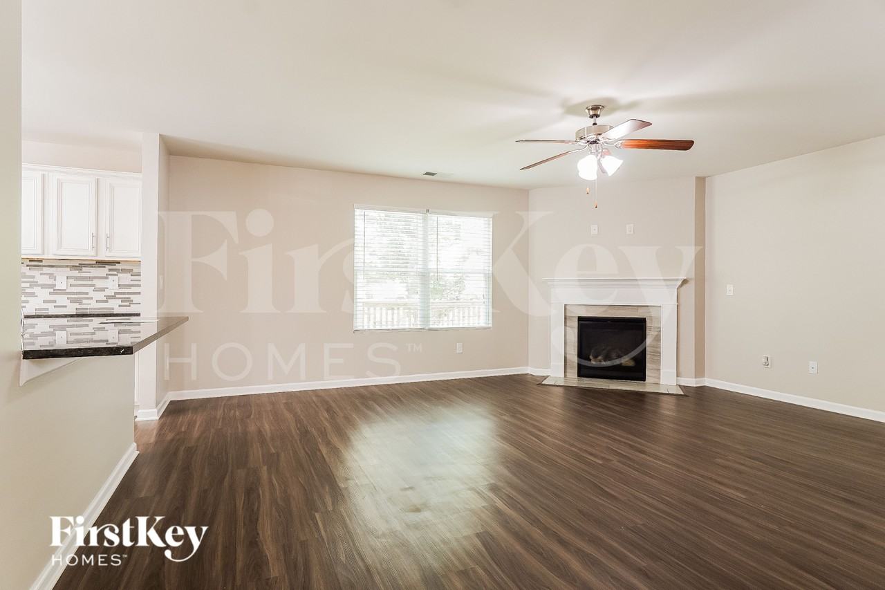 244 Polo Field Way - Photo 2 of 15