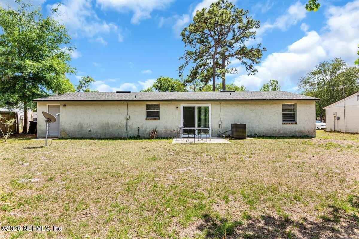 2774 Mesquite Ave - Photo 5 of 31