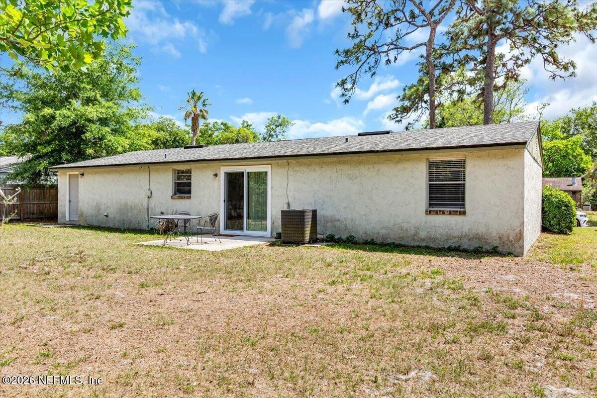 2774 Mesquite Ave - Photo 6 of 31