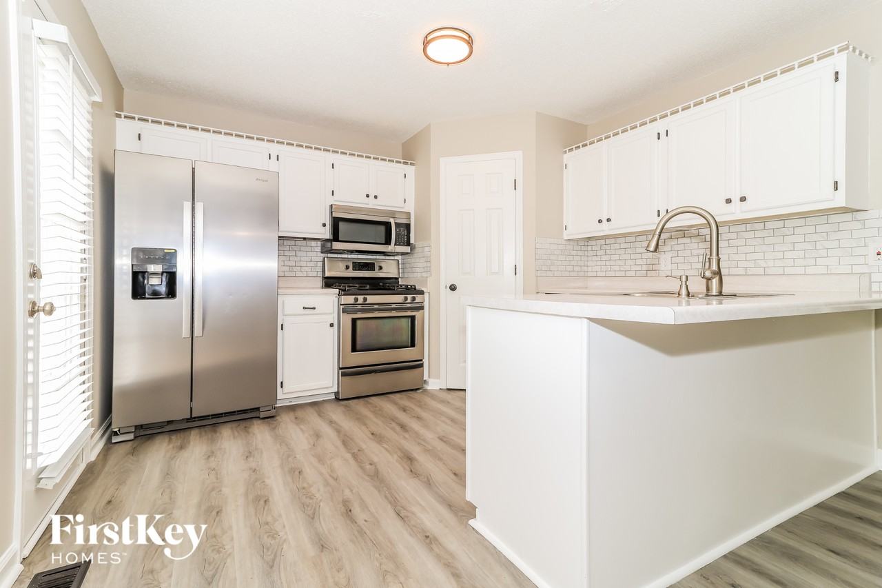 197 Brentwood Dr - Photo 6 of 15