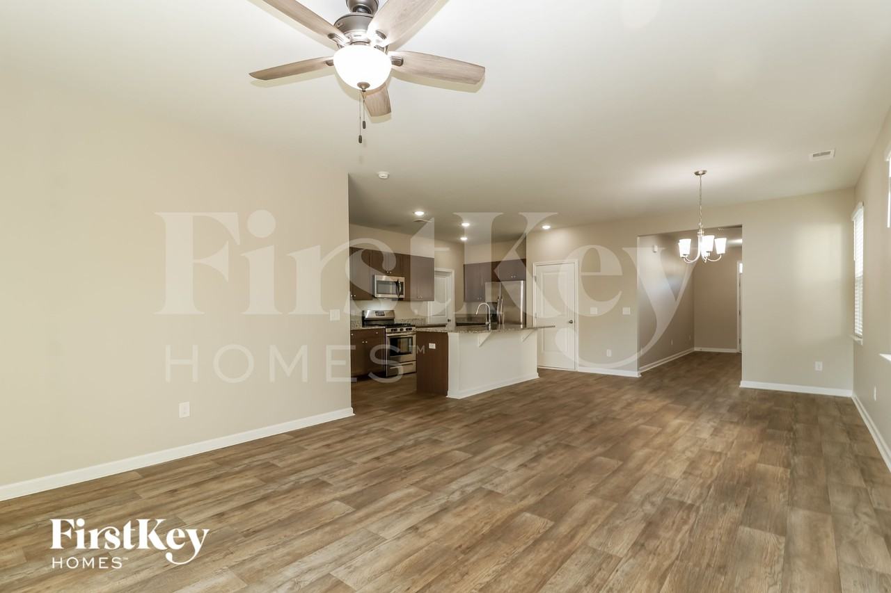 4908 Paddy Field Way - Photo 2 of 15