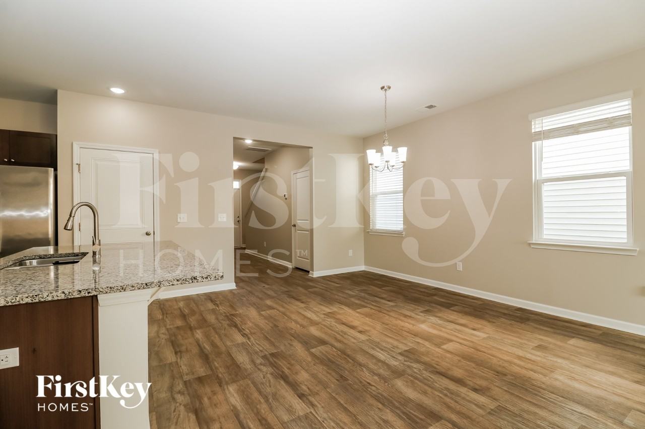 4908 Paddy Field Way - Photo 3 of 15