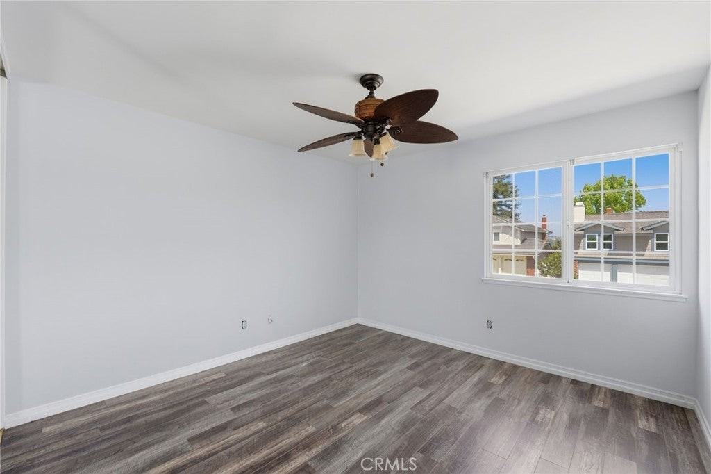 29142 Bobolink Dr - Photo 3 of 50