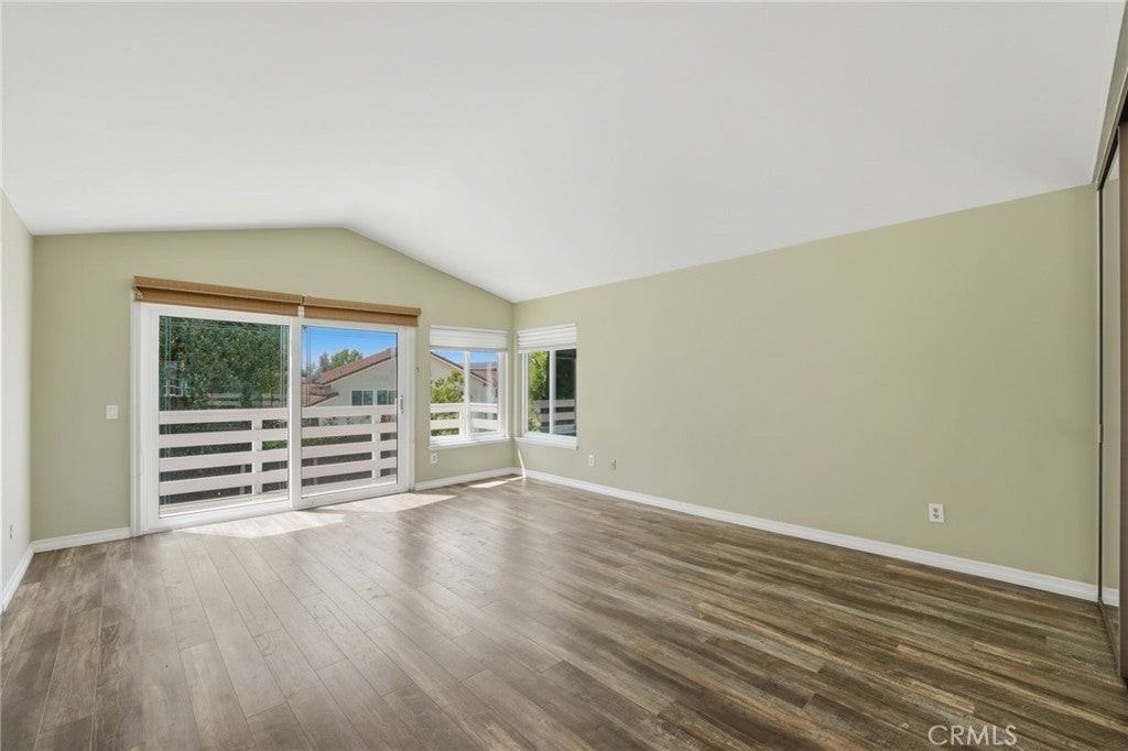 29142 Bobolink Dr - Photo 5 of 50