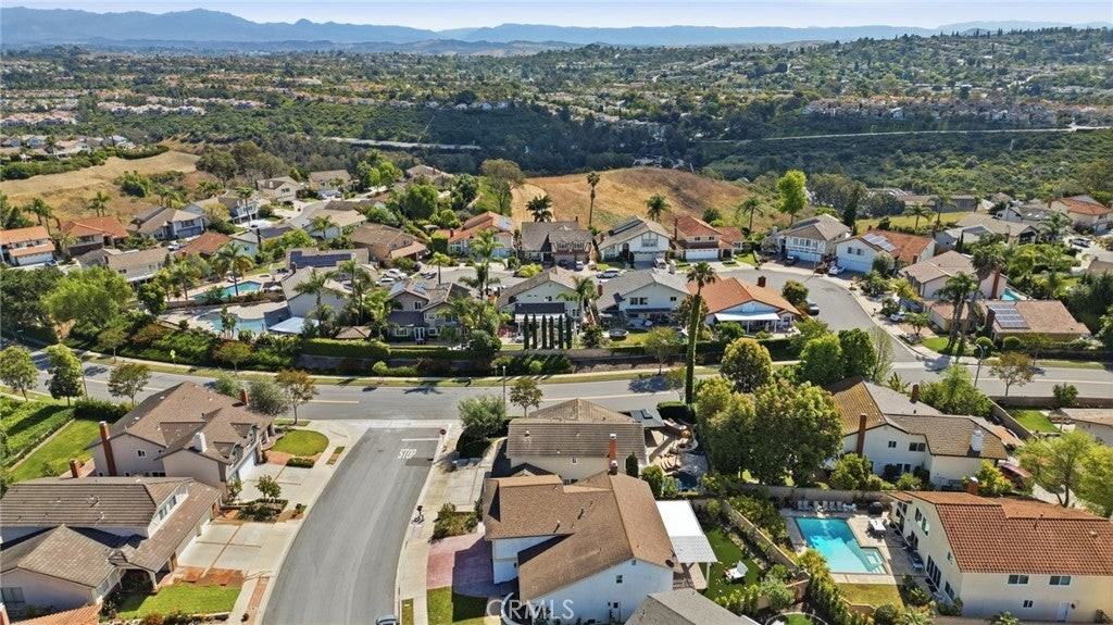 29142 Bobolink Dr - Photo 6 of 50