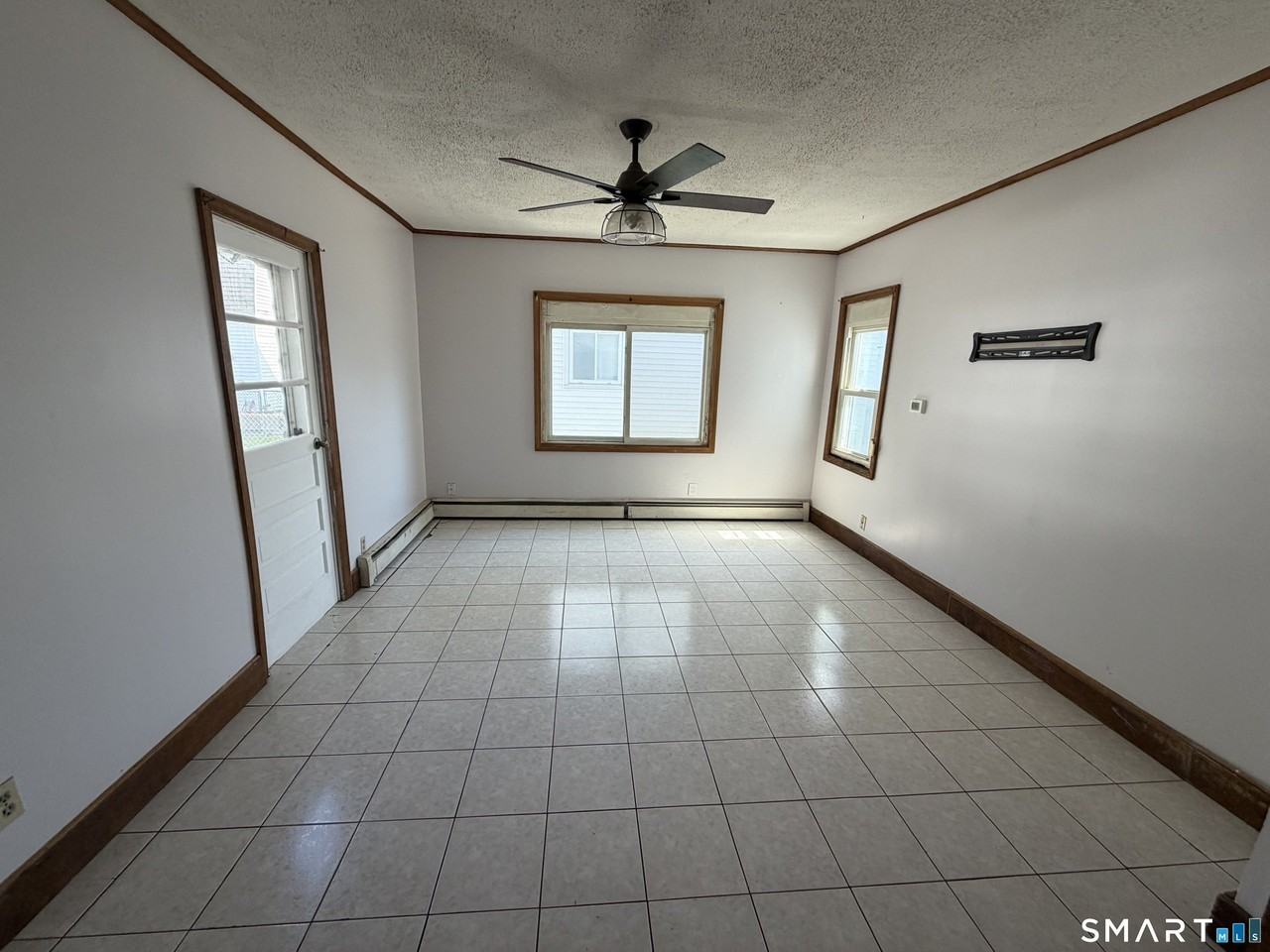 95 Park Ave - Photo 5 of 31