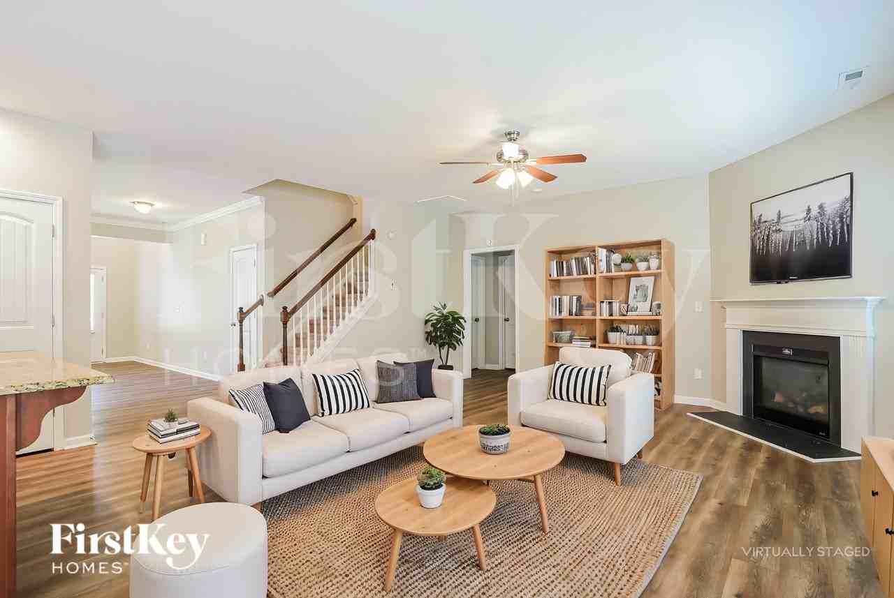 10322 Atkins Ridge Dr - Photo 3 of 19