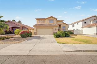 7464 W Potter Dr - Photo 1 of 1