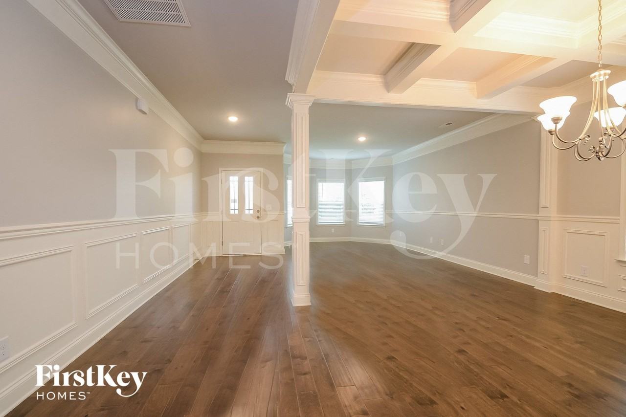 3621 Wind Ridge Ln - Photo 7 of 15