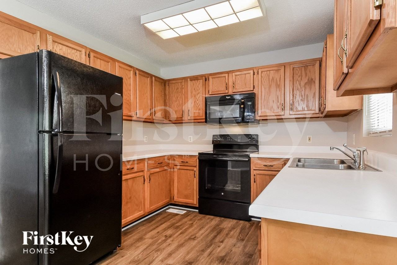 2014 Carlisle Way - Photo 5 of 15