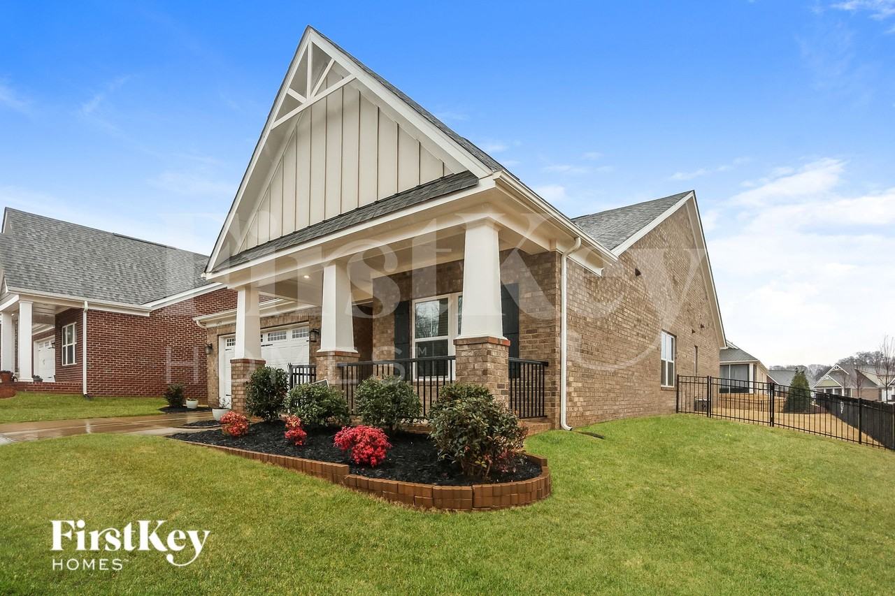 6425 Brighton Park Dr - Photo 3 of 15