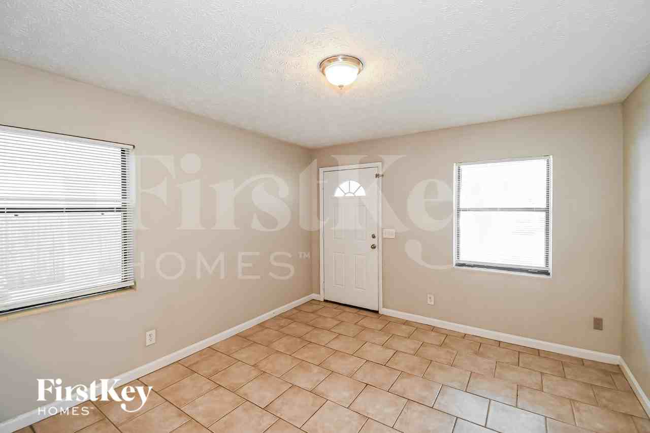 4034 Dalry Dr - Photo 2 of 19