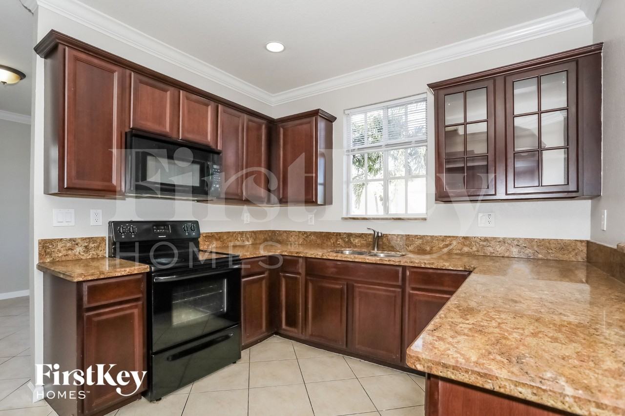 27521 Swplace - Photo 5 of 16