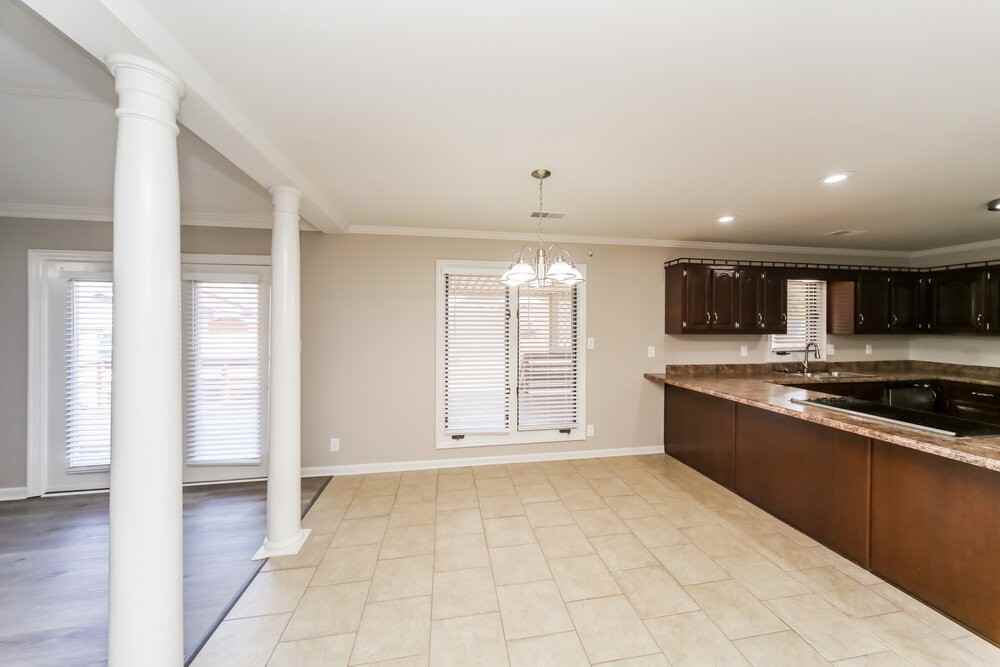 6404 Evergreen Dr - Photo 5 of 16