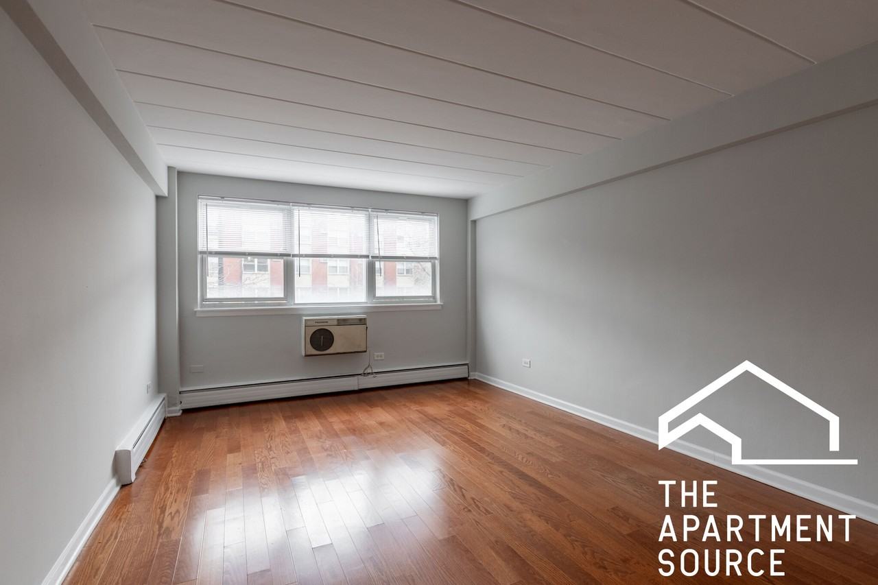 6821 N Sheridan Rd #304 - Photo 7 of 16