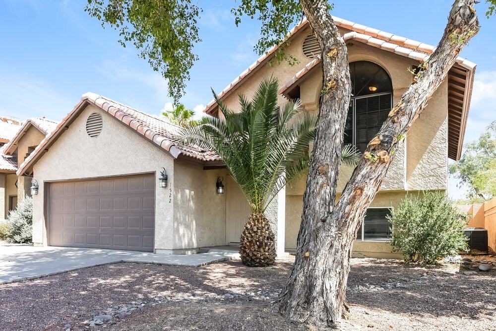 1522 W Del Rio St - Photo 4 of 17
