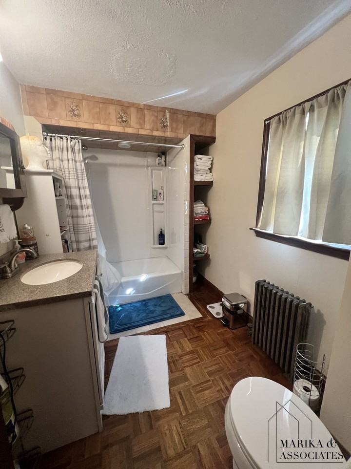 266 Adams St #2 - Photo 5 of 12