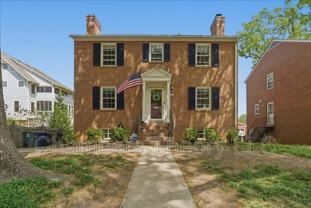 127 N Garfield St - Photo 1 of 1