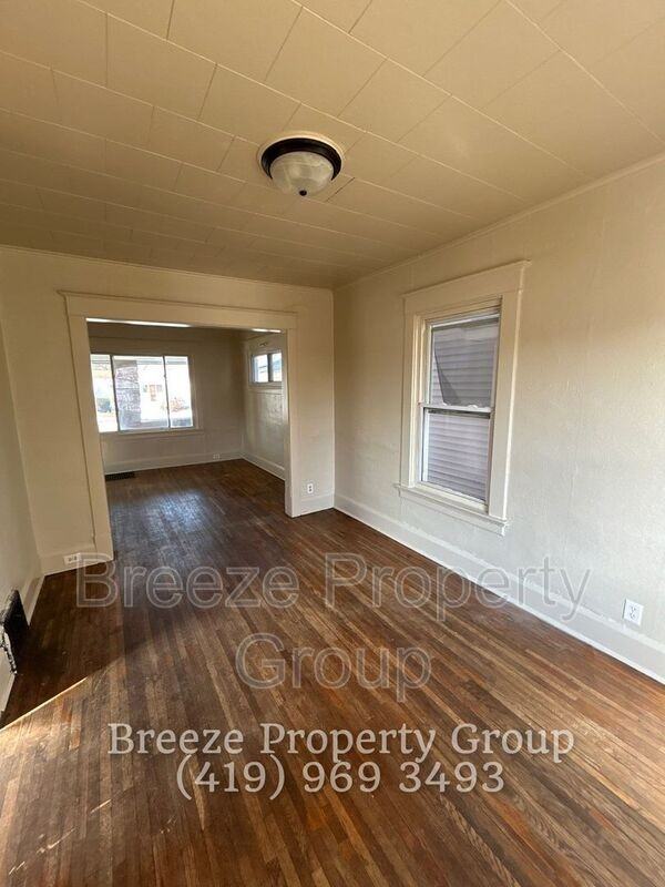 1537 Remington St - Photo 6 of 27