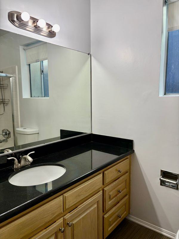 2425 Ocean Ave ##1 - Photo 7 of 22