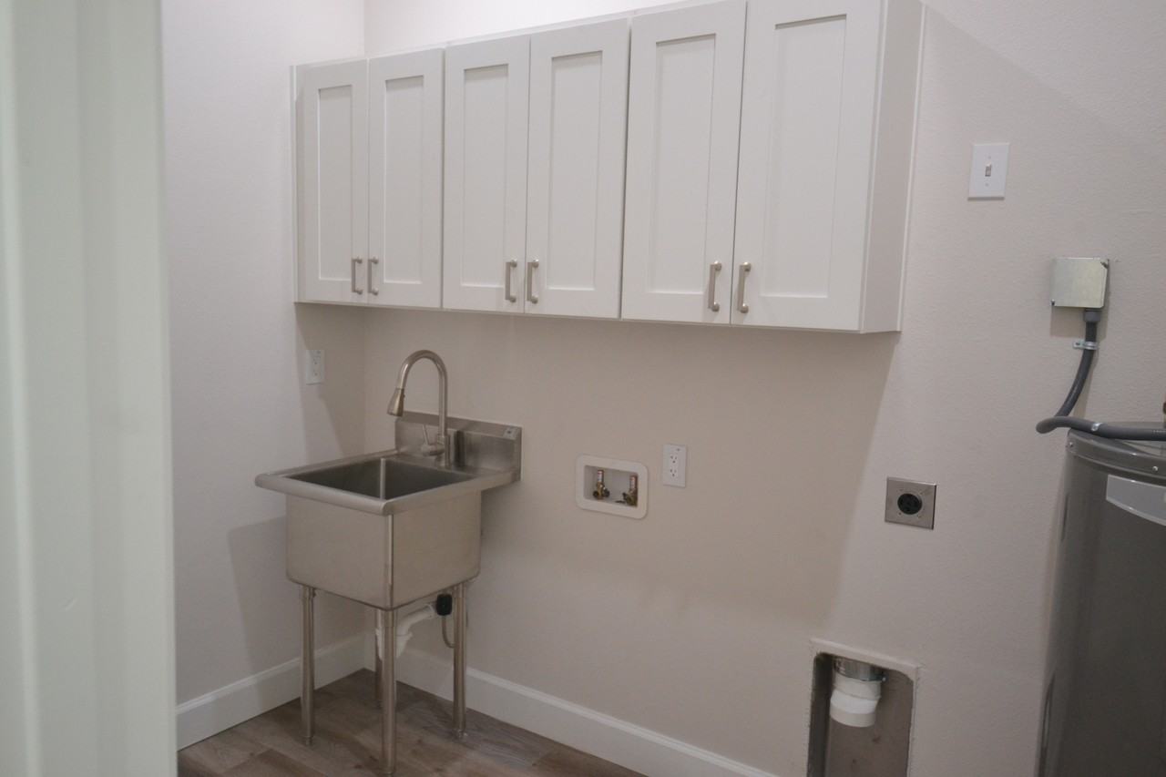 6474 Taylor Ct - Photo 5 of 39