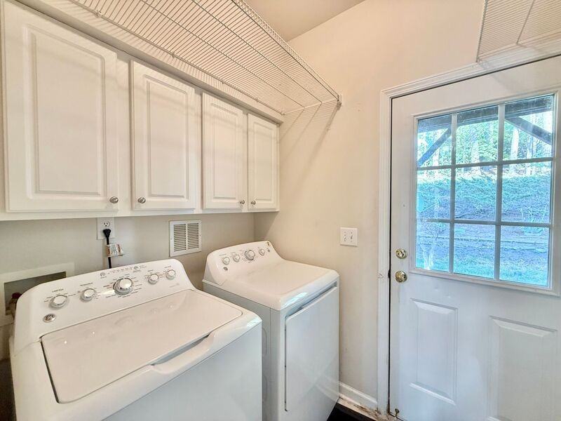 311 Coral Creek Ln - Photo 6 of 23