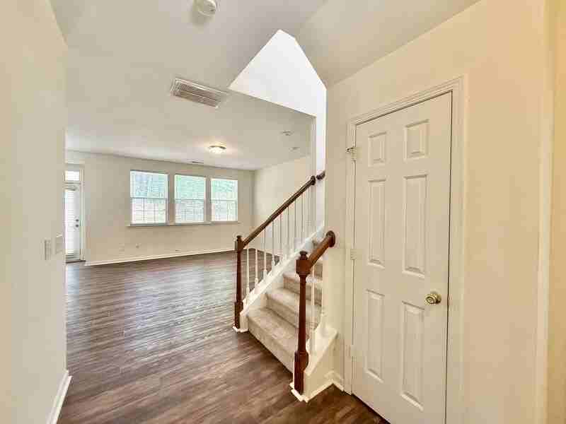 2913 Glade Aster Ct - Photo 2 of 22