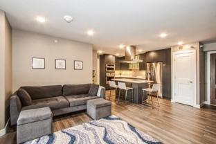 332 S Linn St #405 - Photo 1 of 1