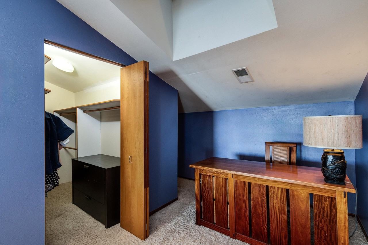 404 S Blount St #307 - Photo 2 of 18