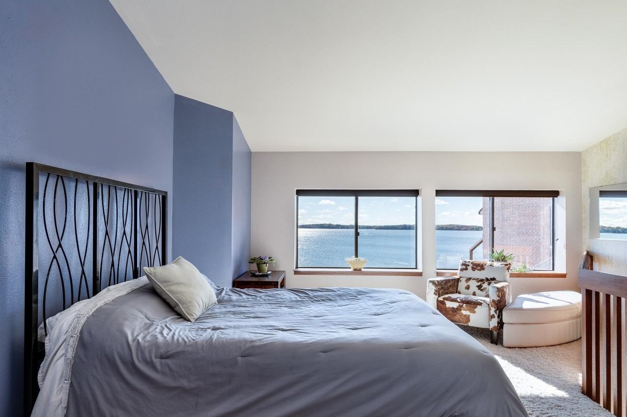 404 S Blount St #307 - Photo 3 of 18