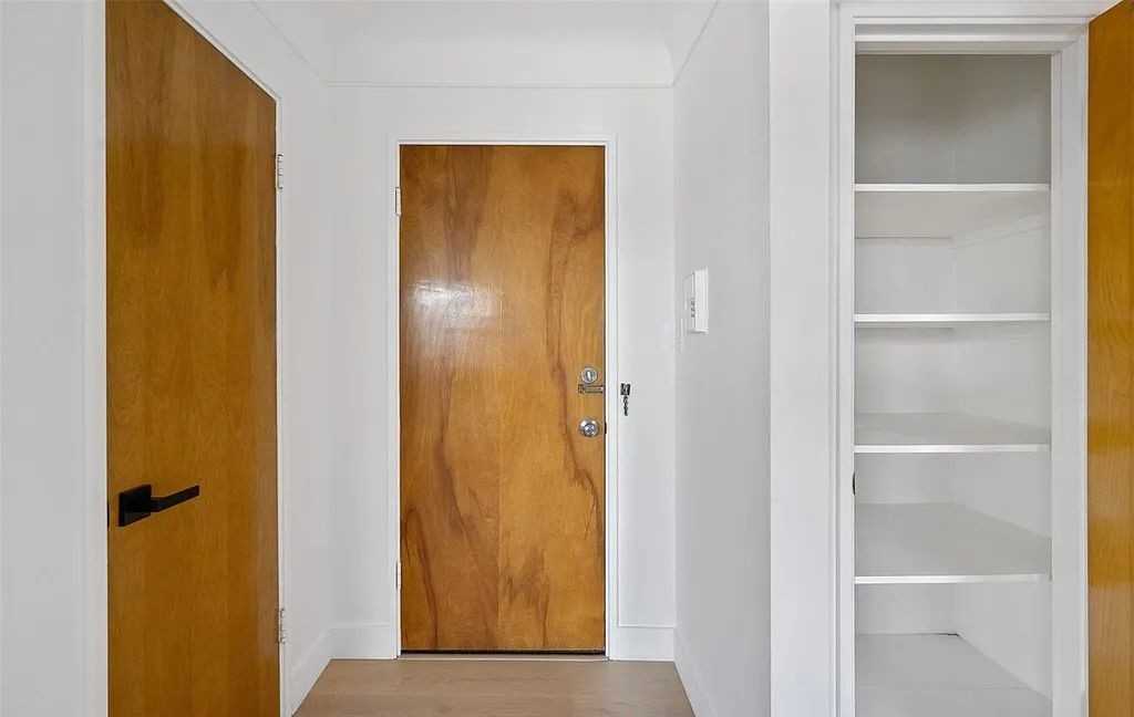 1175 N Emerson St #212 - Photo 6 of 10