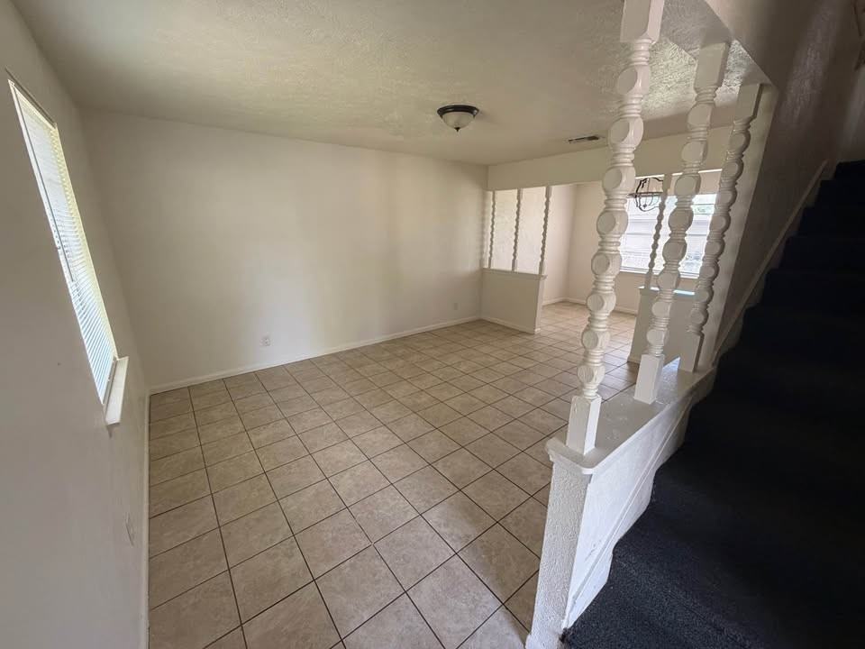 371 W Elm Mott Dr #NA - Photo 3 of 9