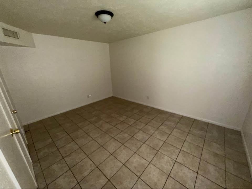 371 W Elm Mott Dr #NA - Photo 6 of 9