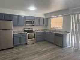 featured image of 513 Wisconsin St Ne #1A