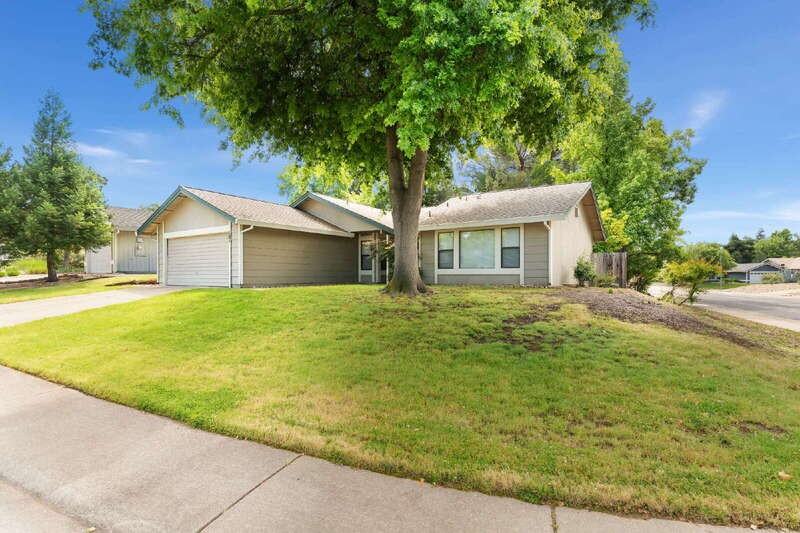 101 Claim Ct - Photo 2 of 22