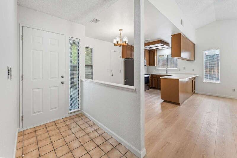 101 Claim Ct - Photo 4 of 22