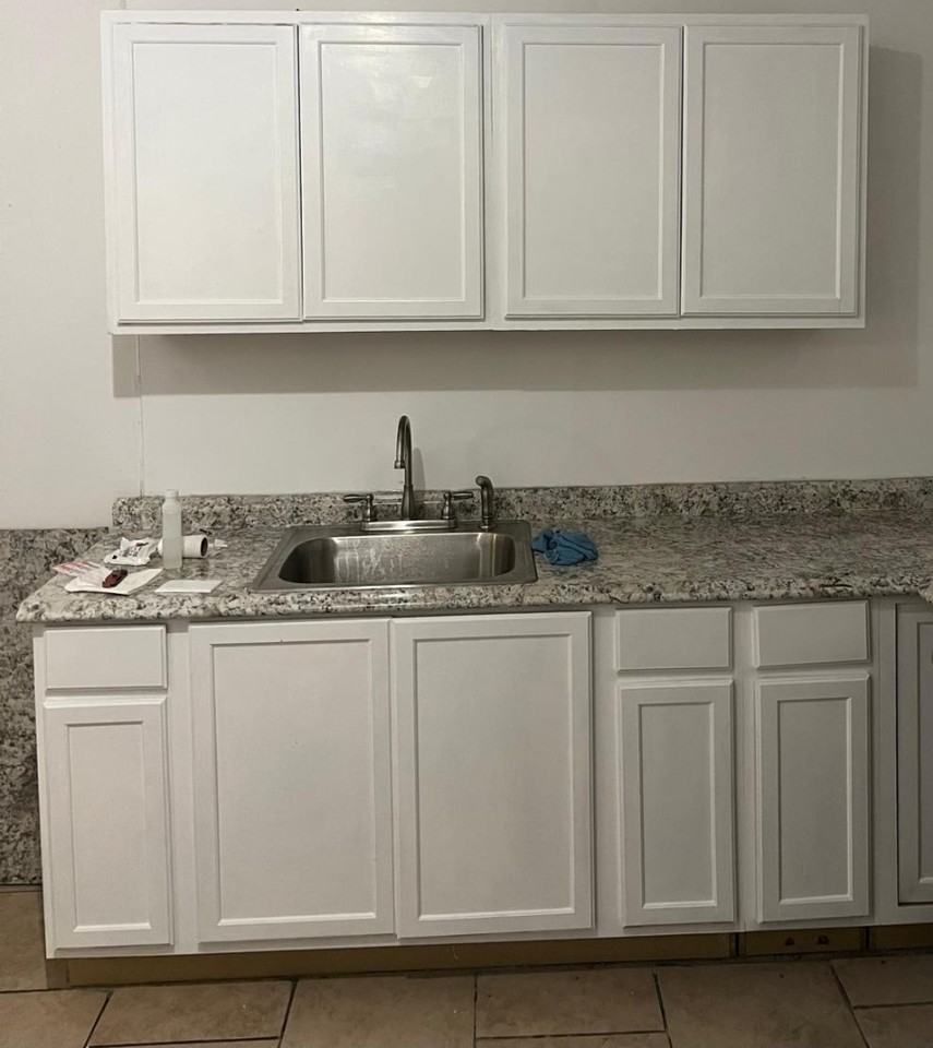 1344 W Norwegian St #NA - Photo 6 of 7