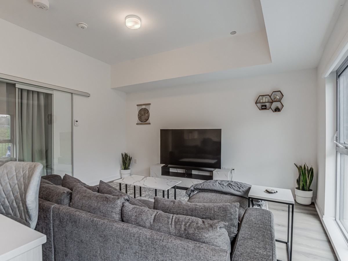 2433 Dufferin Street #107 - Photo 7 of 15