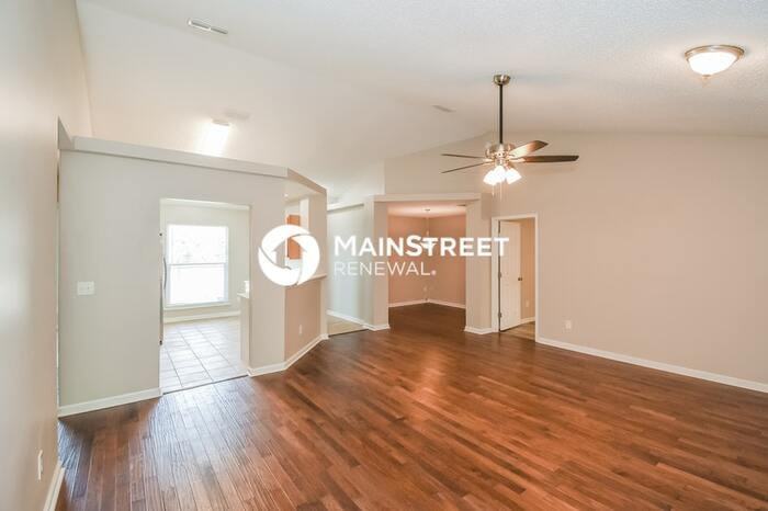 3652 Wilson Blvd W - Photo 6 of 16