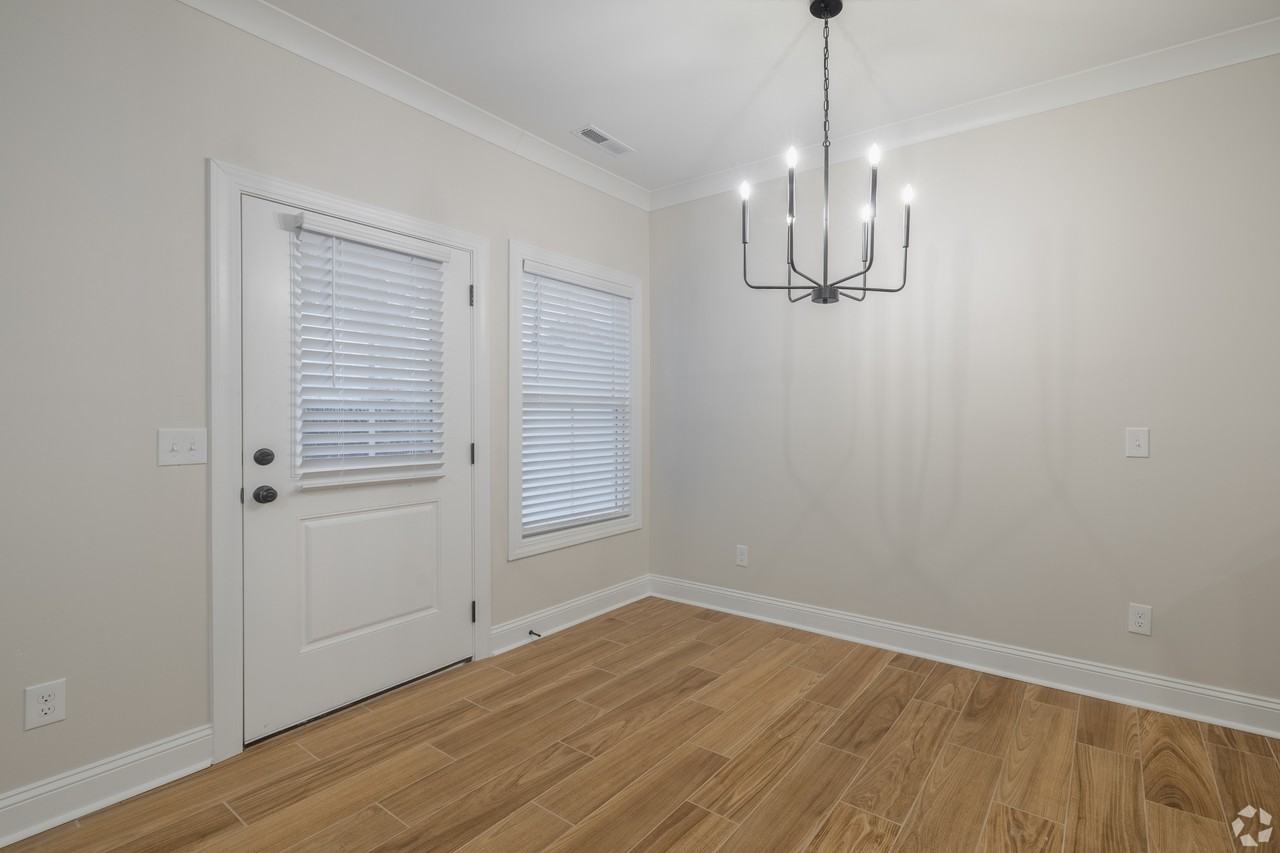 440-454 Wren Crest Lane - Photo 7 of 50