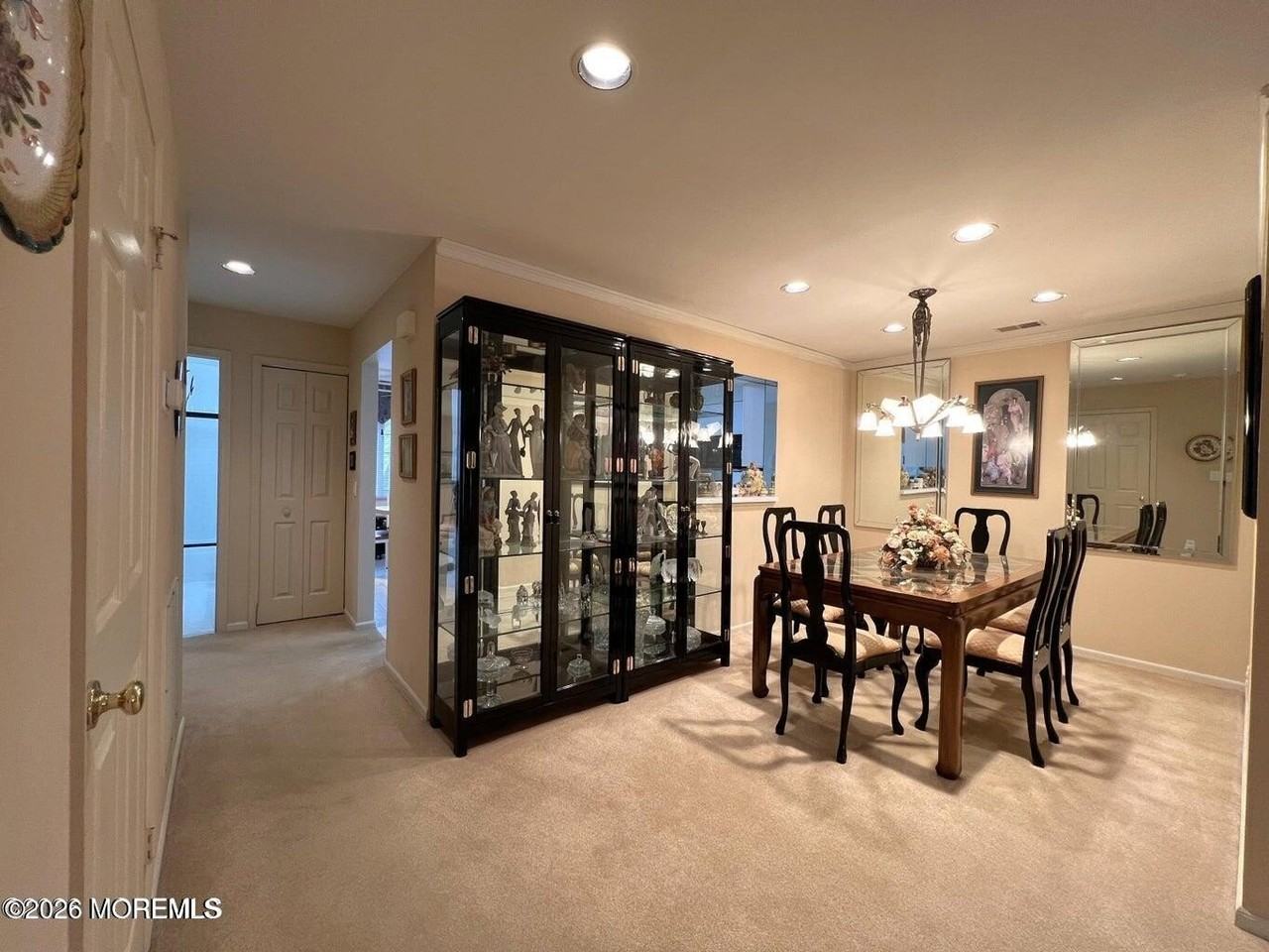 92 Winthrop Rd #C - Photo 4 of 18