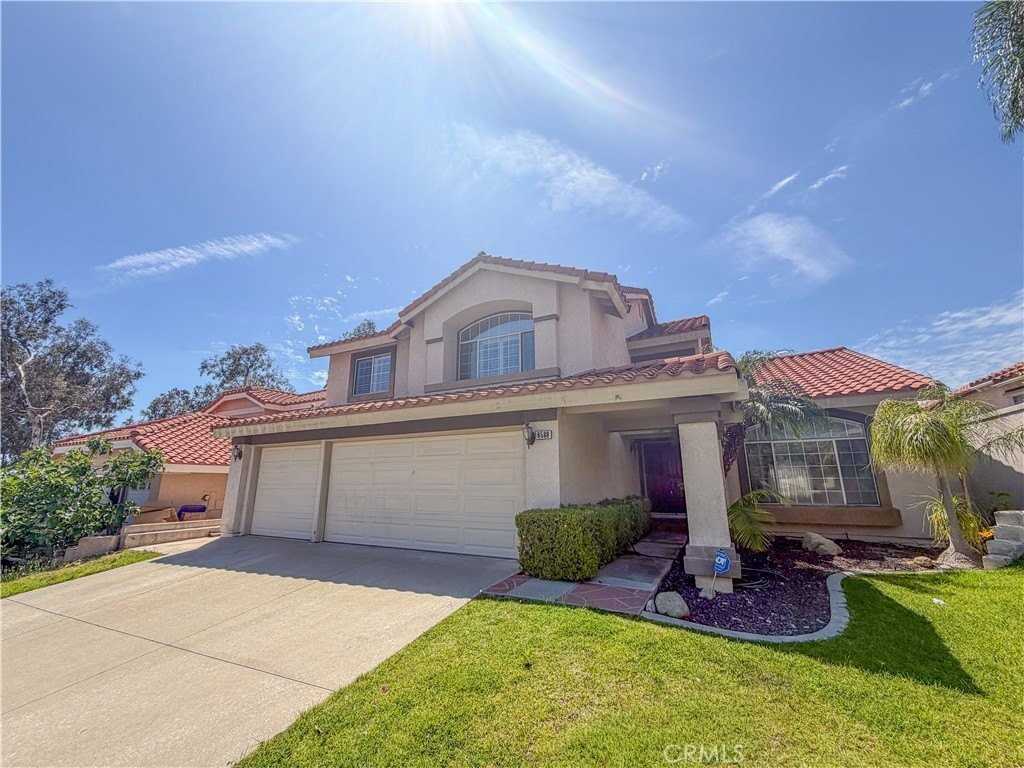 6588 Bradford Ct - Photo 2 of 19