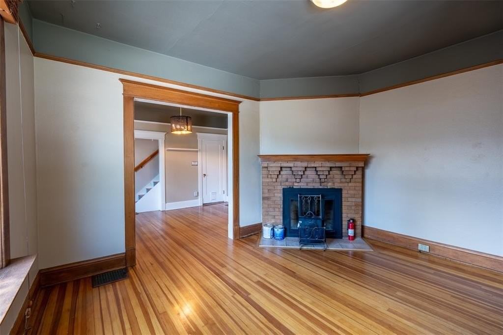 1416 N Royer St - Photo 5 of 17