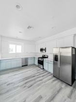 607 W 41st Pl #605 - Photo 1 of 1