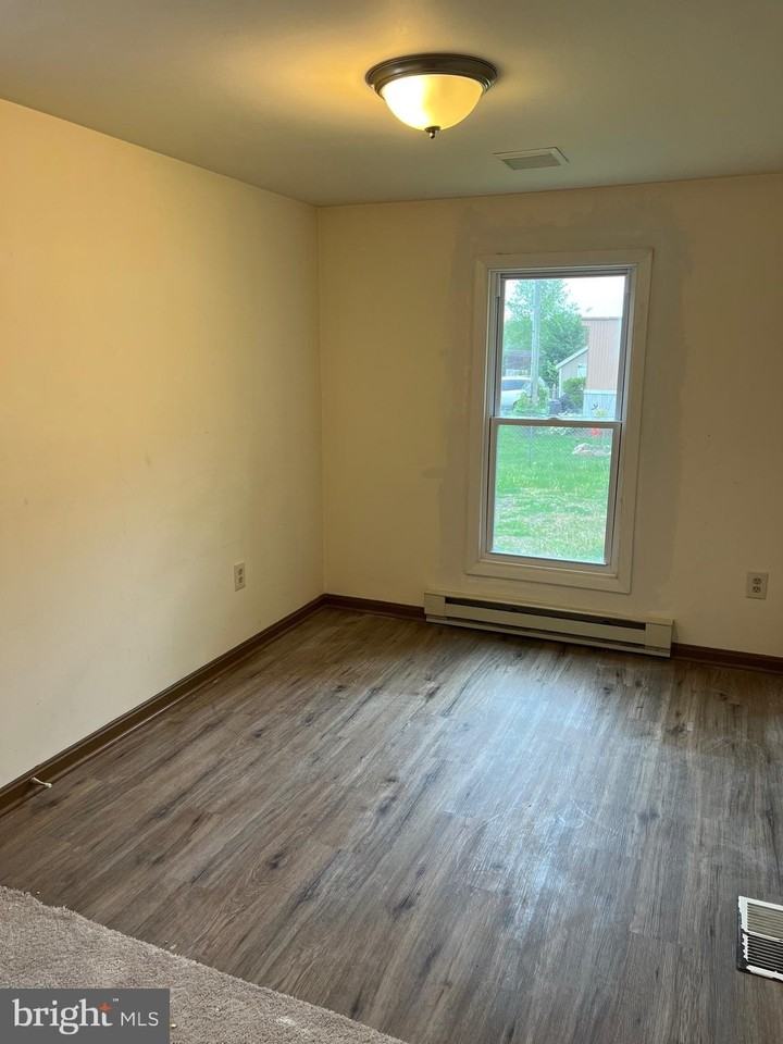 107 Sawmill Ct - Photo 6 of 13